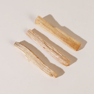 <transcy>Palo Santo</transcy>